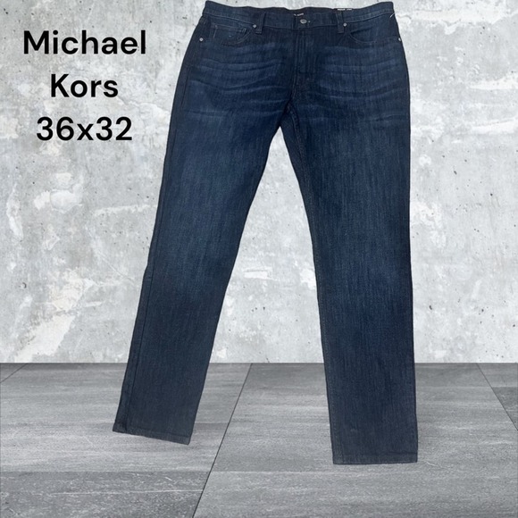 Michael Kors, Size 36x32, Parker Slim Fit Blue Jeans. NWT L7